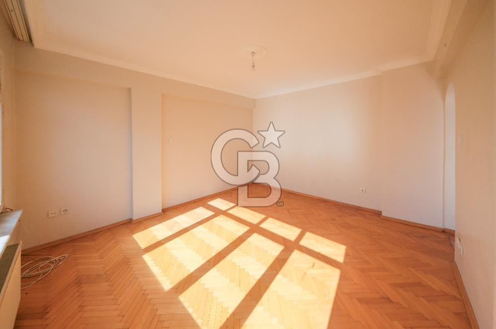 Kuruçeşme Beşiktaşta Keyifli Daire 3+1 Deniz Manzaralı