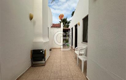 BOZCAADADA SİTE İÇİNDE ÇİFT TAPULU 2+1 VİLLA, 1 DÖNÜM ARAZİ