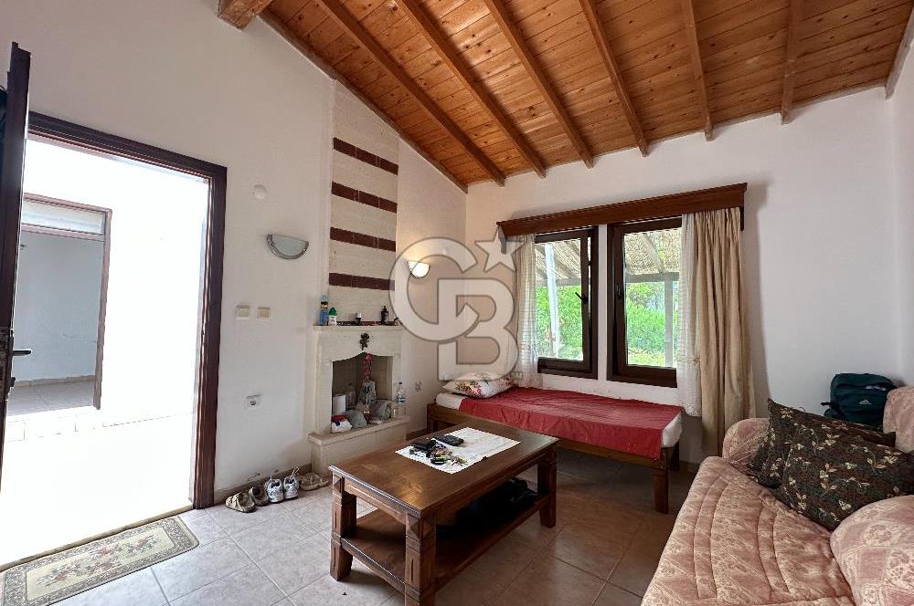 BOZCAADADA SİTE İÇİNDE ÇİFT TAPULU 2+1 VİLLA, 1 DÖNÜM ARAZİ