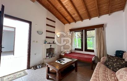BOZCAADADA SİTE İÇİNDE ÇİFT TAPULU 2+1 VİLLA, 1 DÖNÜM ARAZİ