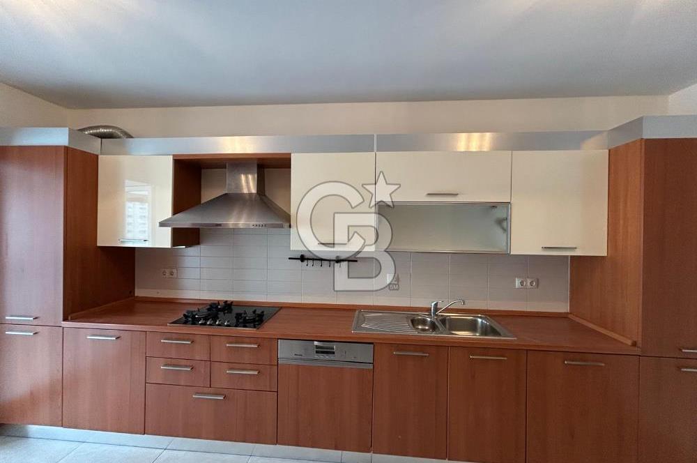 ATAŞEHİR KENT PLUS'DA C TİPİ KİLERLİ 3+1 KİRALIK DAİRE