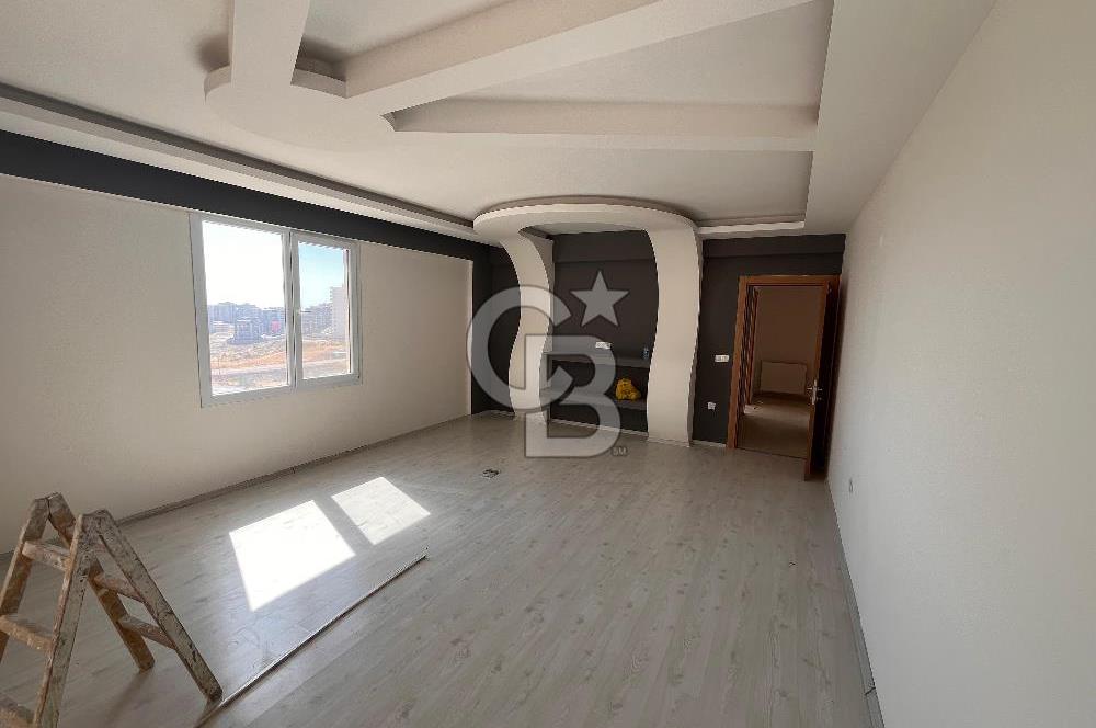 CB YALI'DAN MENEMEN'DE TERASLI DOUBLEKS LÜKS DAİRE