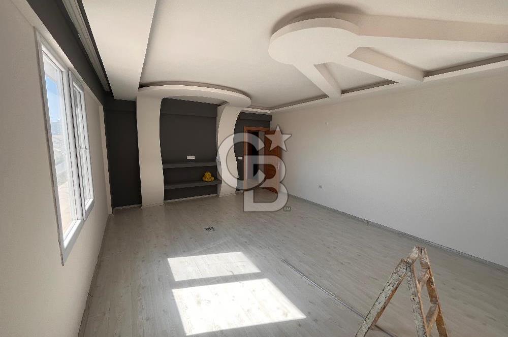 CB YALI'DAN MENEMEN'DE TERASLI DOUBLEKS LÜKS DAİRE