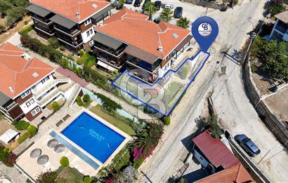 CB MARİNA'DAN GÜLLÜK'TE PANAROMİK DENİZ MANZARALI 3+1 BAHÇE KATI