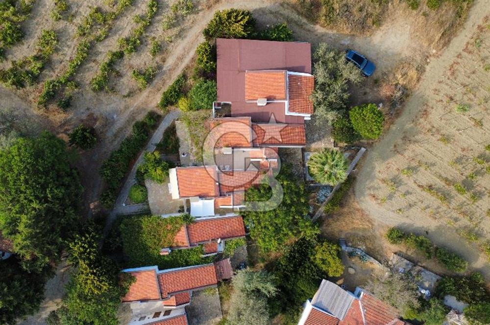 BOZCAADADA SİTE İÇİNDE ÇİFT TAPULU 2+1 VİLLA, 1 DÖNÜM ARAZİ