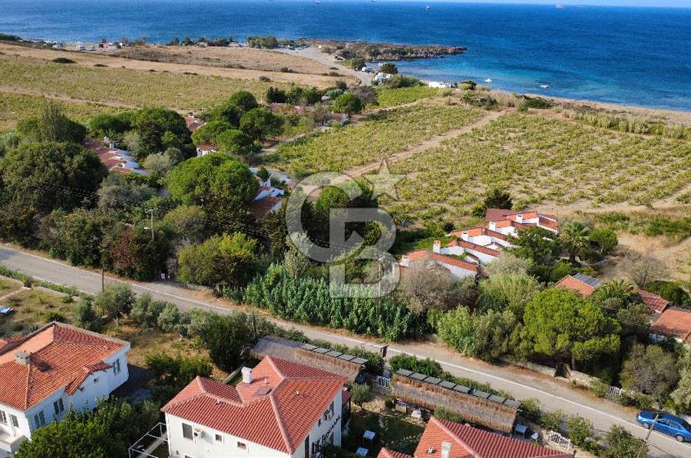 BOZCAADADA SİTE İÇİNDE ÇİFT TAPULU 2+1 VİLLA, 1 DÖNÜM ARAZİ