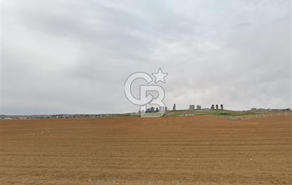 GÖLBAŞI KIZILCAŞAR 'DA 1500 m² YOLA CEPHELİ SATILIK VİLLA ARSASI