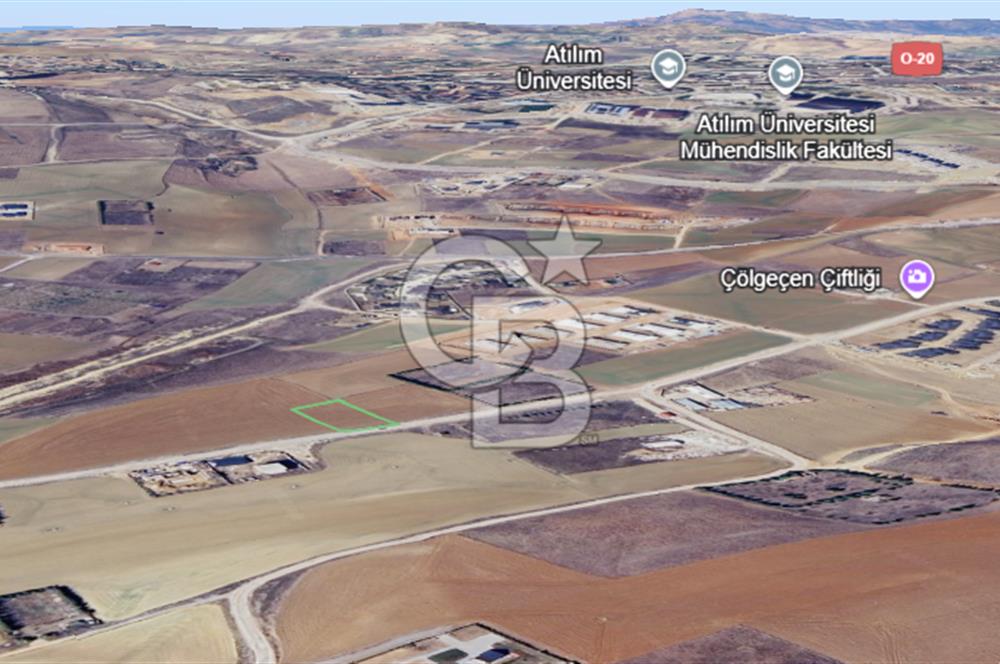 GÖLBAŞI KIZILCAŞAR 'DA 1500 m² YOLA CEPHELİ SATILIK VİLLA ARSASI