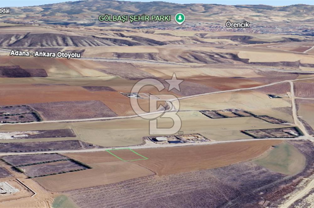 GÖLBAŞI KIZILCAŞAR 'DA 1500 m² YOLA CEPHELİ SATILIK VİLLA ARSASI
