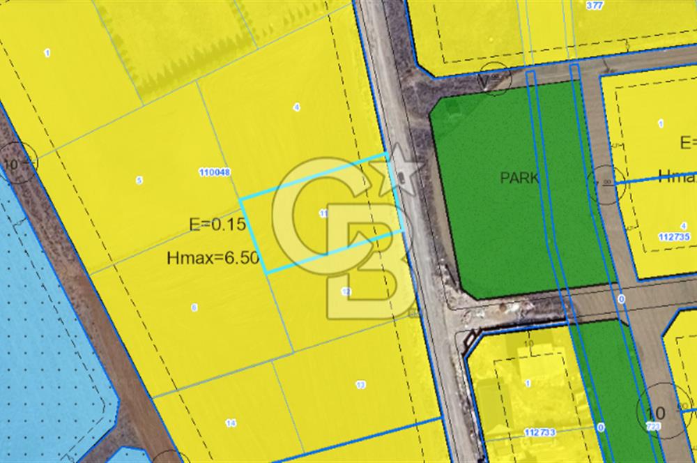 GÖLBAŞI KIZILCAŞAR 'DA 1500 m² YOLA CEPHELİ SATILIK VİLLA ARSASI