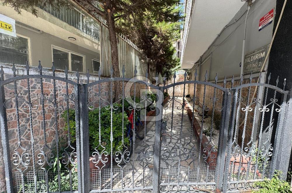 TERSANE YALI BULVARI ÜZERİNDE KİRALIK 3+1 TADİLATLI DAİRE