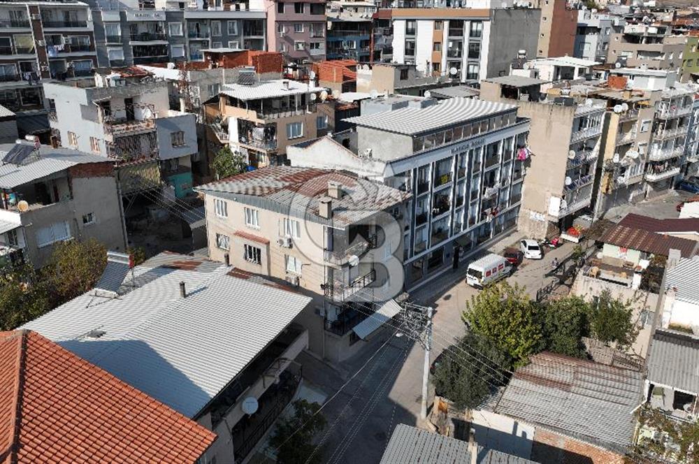 Bayraklı M.Erener Satılık komple Bina