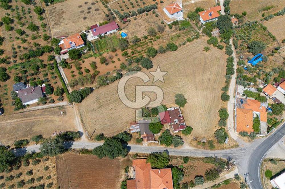 YERKESİK'TE MAHALLE İÇİNDE VİLLA YAPIMINA UYGUN "TARLA"