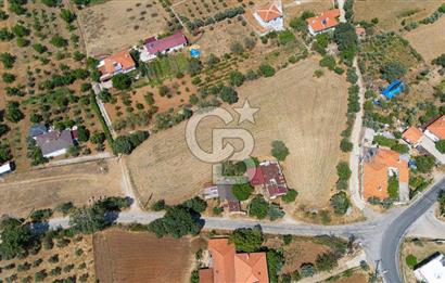 YERKESİK'TE MAHALLE İÇİNDE VİLLA YAPIMINA UYGUN "TARLA"