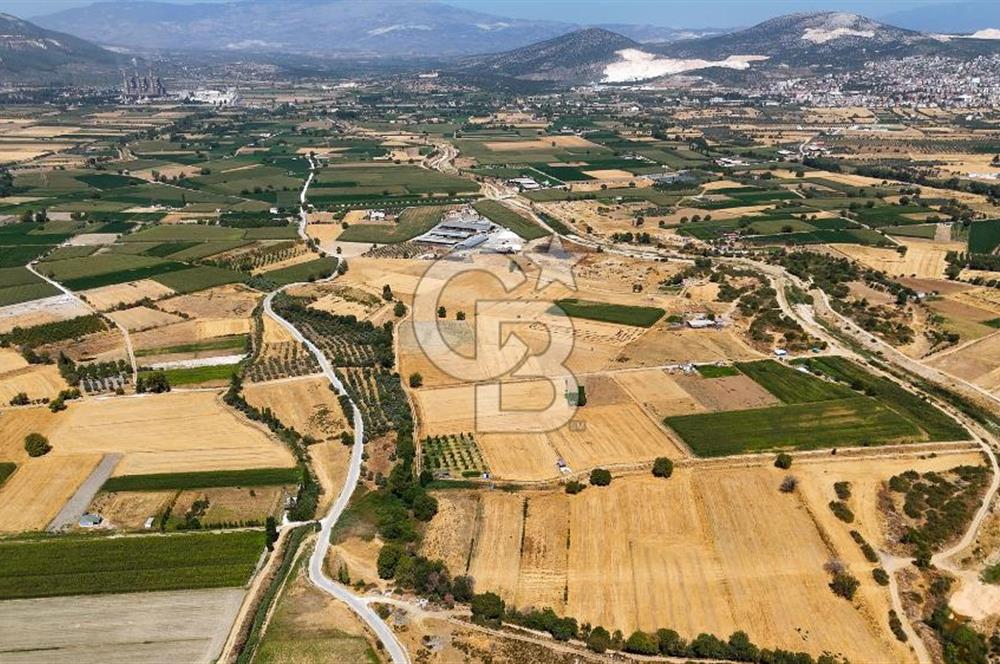 CB MARİNA'DAN YATAĞAN OVASINDA SATILIK 3.900 M2 SATILIK "TARLA"