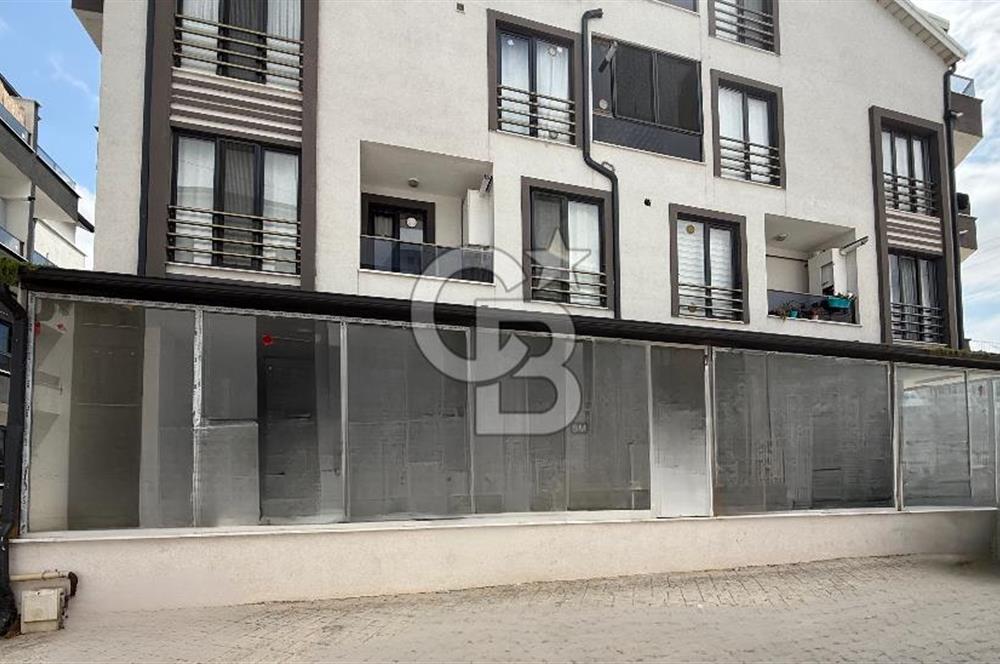 KARTEPE ERTUĞRULGAZİ'DE ANA CADDE ÜZERİ SATILIK 220 M2 DÜKKAN