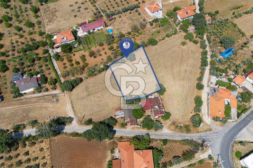 YERKESİK'TE MAHALLE İÇİNDE VİLLA YAPIMINA UYGUN "TARLA"