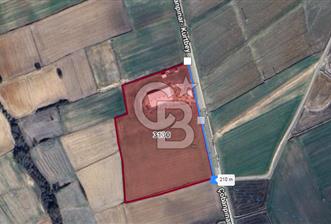 UZUNKÖPRÜ KURTBEY YOLA210mCEPHELİ 28150m² SATILIK RUHSATLI ÇİFTLİK