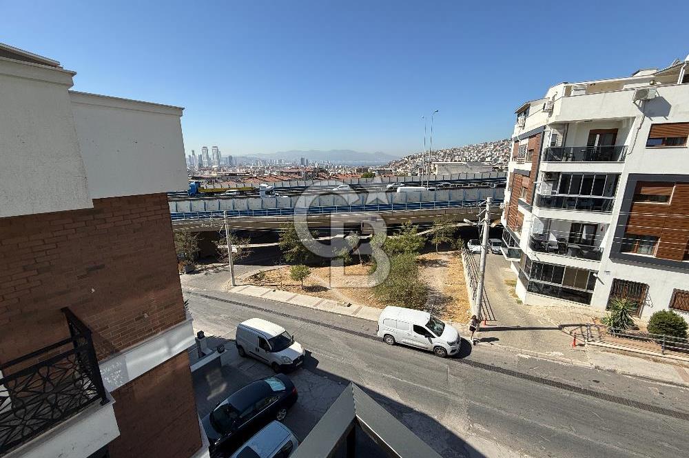 Bornova Atatürk Mh. Eşyalı Kiralık 2+1 Daire Ara Kat Deniz Gören