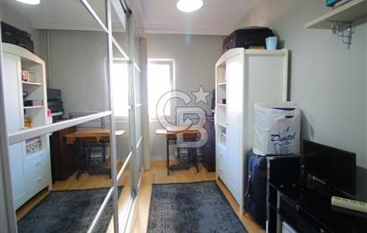 Emlak Bankası 3.Etap Köşe Konum Full Tadilatlı Satılık 3+1
