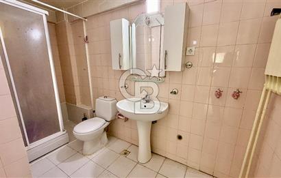Atatürk Bulvarı’nda Merkezi ve Aydınlık 3+1 Kiralık Daire 