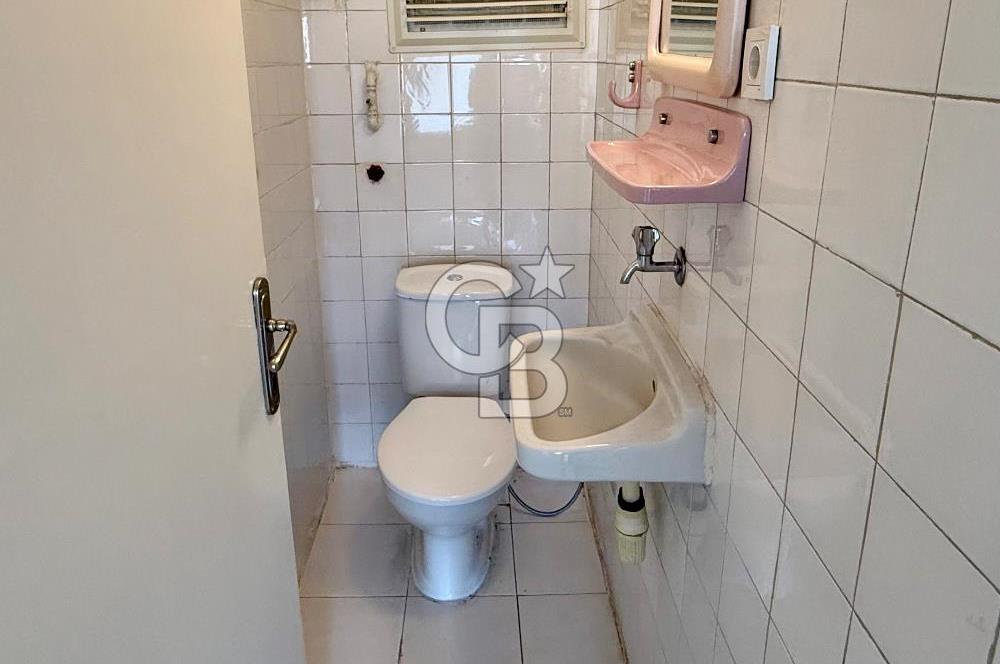 Atatürk Bulvarı’nda Merkezi ve Aydınlık 3+1 Kiralık Daire 