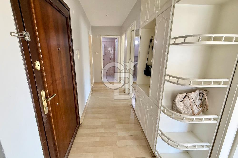 Atatürk Bulvarı’nda Merkezi ve Aydınlık 3+1 Kiralık Daire 