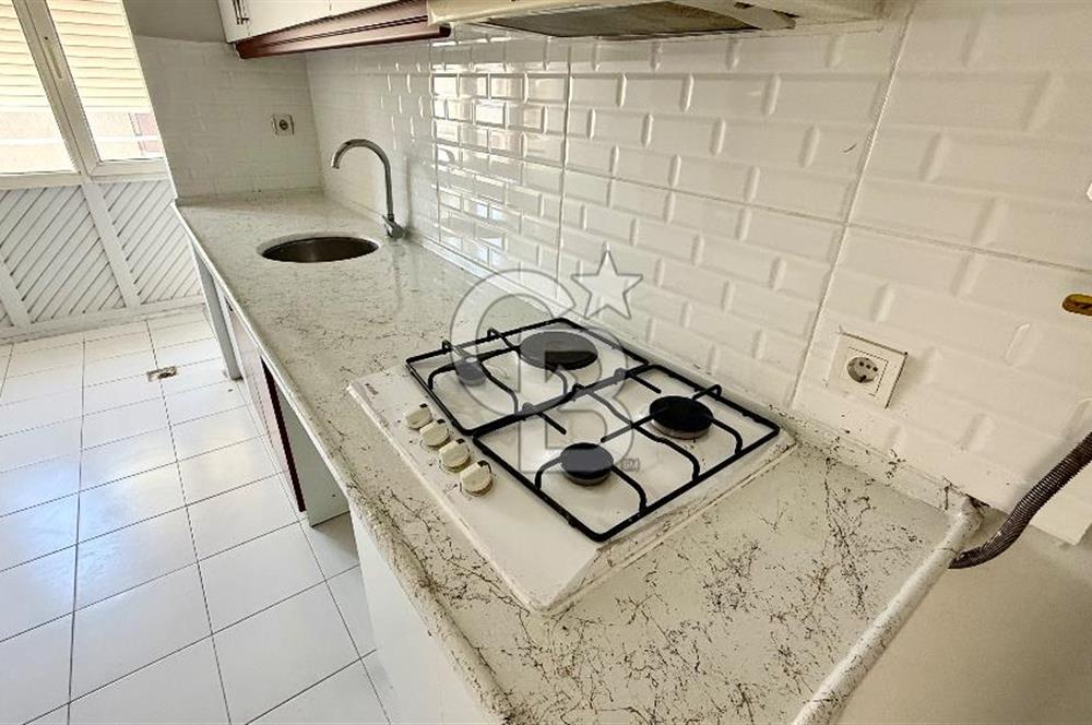 Atatürk Bulvarı’nda Merkezi ve Aydınlık 3+1 Kiralık Daire 