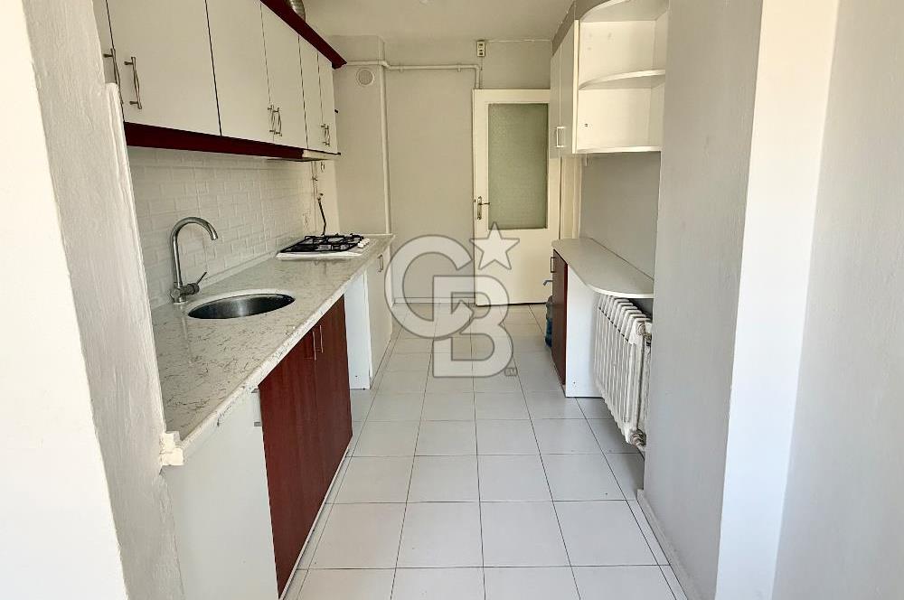 Atatürk Bulvarı’nda Merkezi ve Aydınlık 3+1 Kiralık Daire 