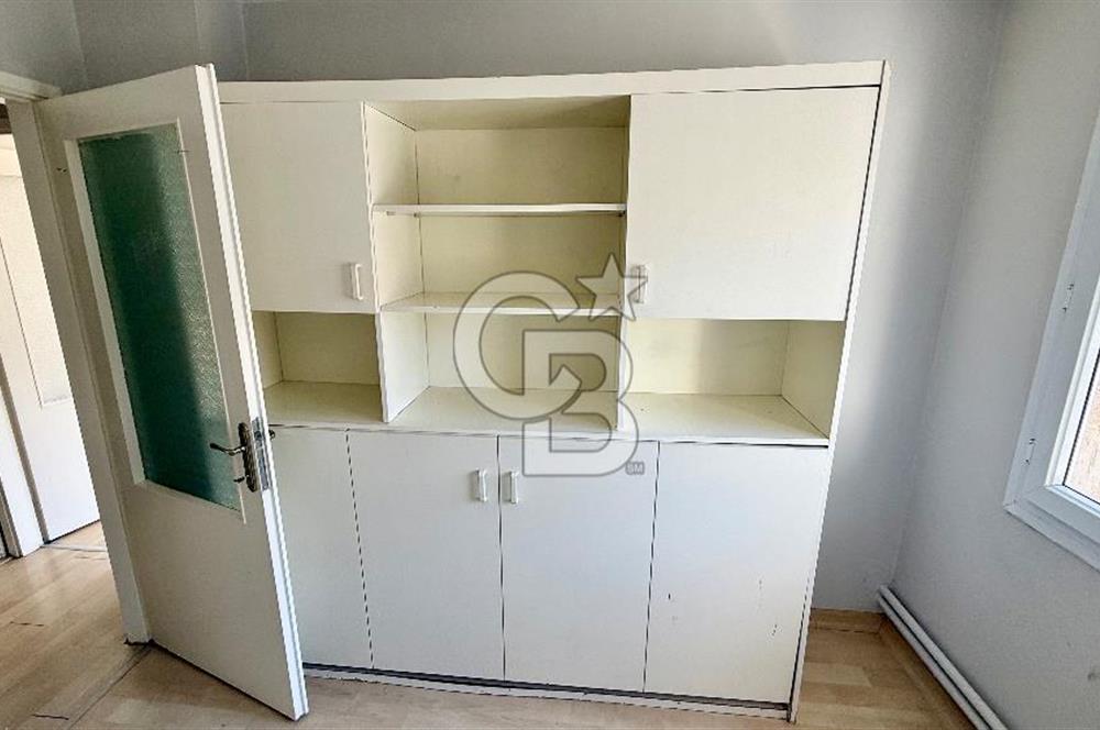 Atatürk Bulvarı’nda Merkezi ve Aydınlık 3+1 Kiralık Daire 