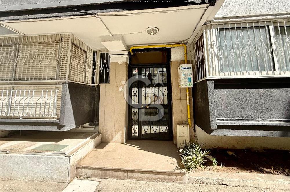 Atatürk Bulvarı’nda Merkezi ve Aydınlık 3+1 Kiralık Daire 