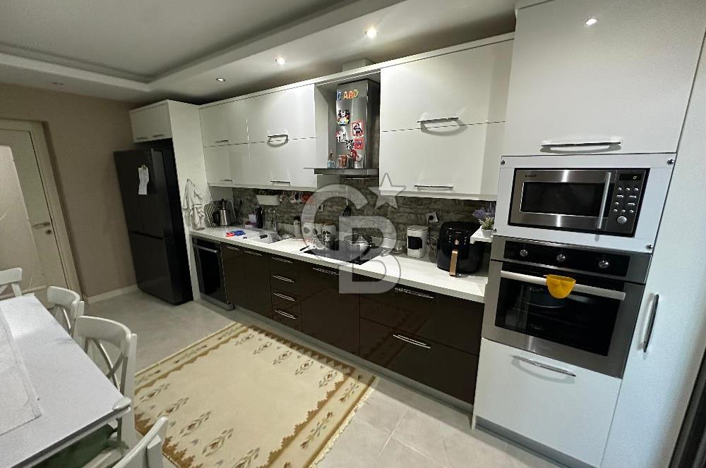 KARABAĞLAR GRANADA SİTESİNDE SATILIK DAİRE