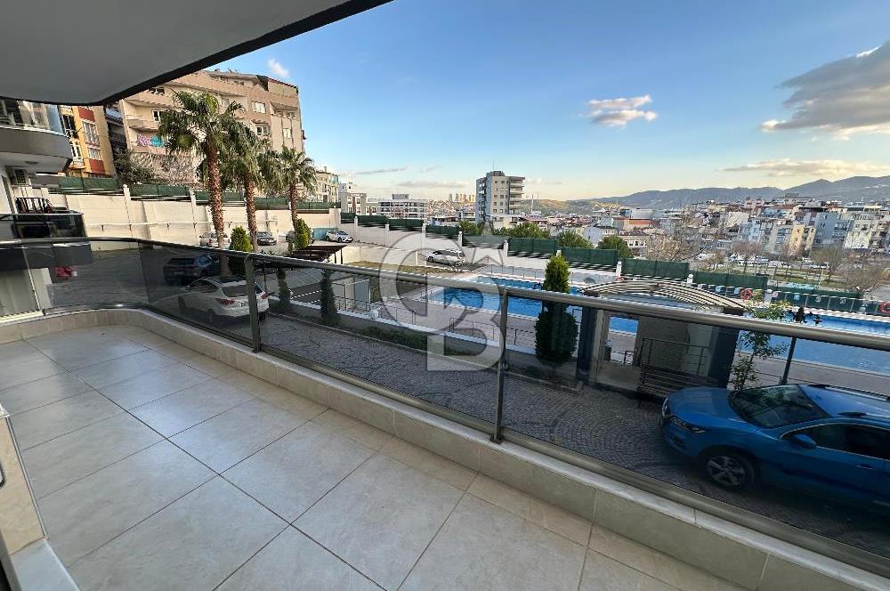 KARABAĞLAR GRANADA SİTESİNDE SATILIK DAİRE