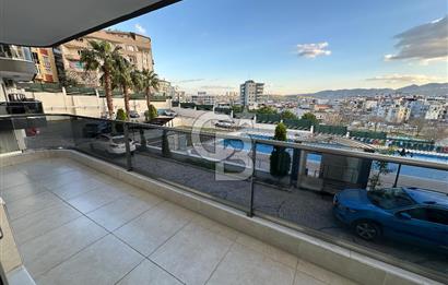 KARABAĞLAR GRANADA SİTESİNDE SATILIK DAİRE