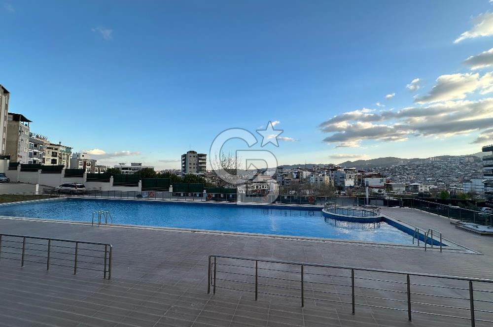 KARABAĞLAR GRANADA SİTESİNDE SATILIK DAİRE