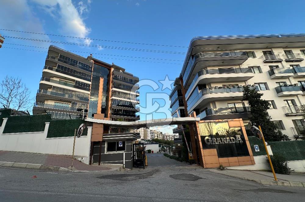KARABAĞLAR GRANADA SİTESİNDE SATILIK DAİRE