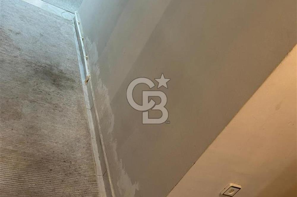 YENİMAHALLE RAGIP TÜZÜN CADDE'DE 3+1 GİRİŞ KAT SATILIK DAİRE
