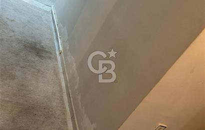 YENİMAHALLE RAGIP TÜZÜN CADDE'DE 3+1 GİRİŞ KAT SATILIK DAİRE