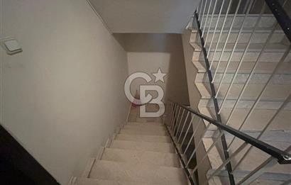 YENİMAHALLE RAGIP TÜZÜN CADDE'DE 3+1 GİRİŞ KAT SATILIK DAİRE