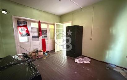 KARATAŞ 95 SOKAK SATILIK MÜSTAKİL BAHÇELİ KOMPLE BİNA