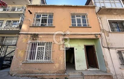 KARATAŞ 95 SOKAK SATILIK MÜSTAKİL BAHÇELİ KOMPLE BİNA