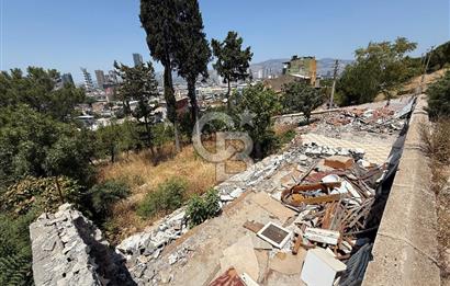 KONAK GÜNEY MAHALLESİNDE KÖRFEZ MANZARALI SATILIK ARSA