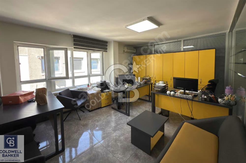 KARANFİL SOKAKTA 270 M2 EĞİTİM KURUMLARINA UYGUN İŞ YERİ
