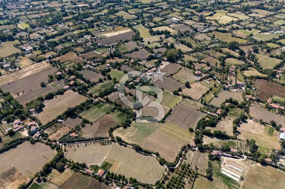 CB MARİNA'DAN KARABAĞLAR'DA YAYLA EVİNE UYGUN SATILIK TARLA