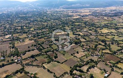 CB MARİNA'DAN KARABAĞLAR'DA YAYLA EVİNE UYGUN SATILIK TARLA