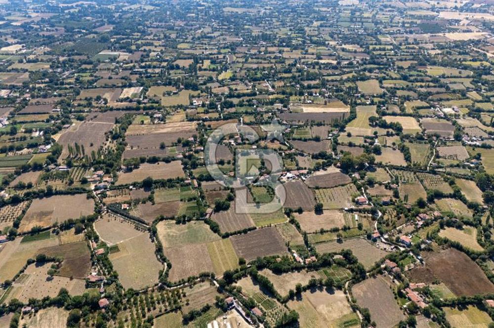 CB MARİNA'DAN KARABAĞLAR'DA YAYLA EVİNE UYGUN SATILIK TARLA
