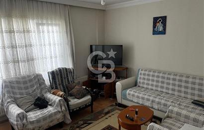 ERGAZİ MAHALLESİ AKÇAKENT SİTESİ 3+1 BOŞ BAKIMLI SATILIK DAİRE