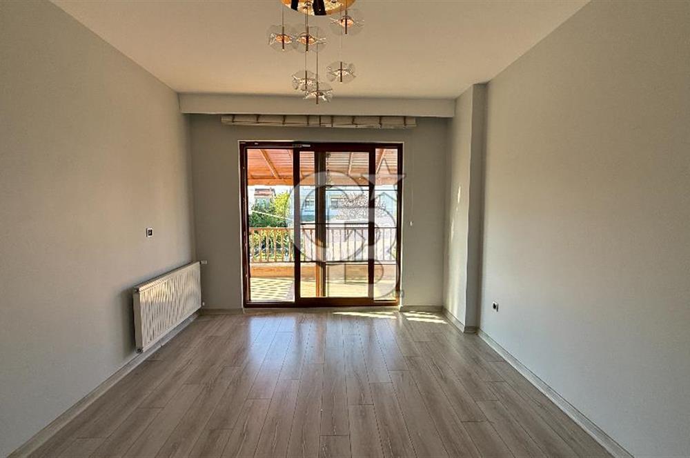 DENİZE 50 METRE MESAFEDE HAVUZLU ULTRA LÜKS VİLLA