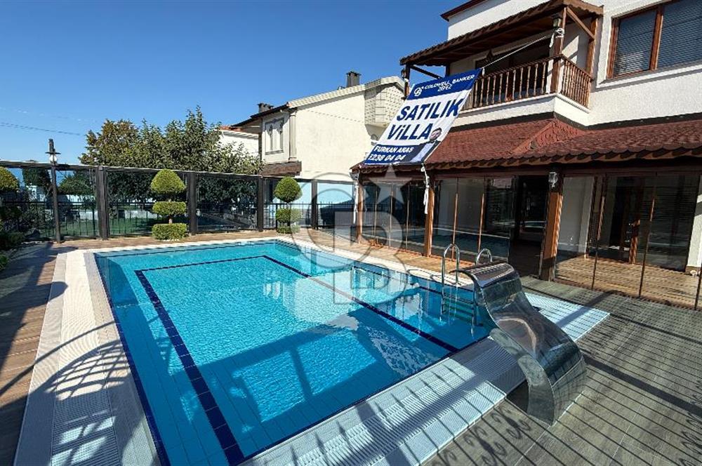 DENİZE 50 METRE MESAFEDE HAVUZLU ULTRA LÜKS VİLLA