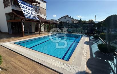 DENİZE 50 METRE MESAFEDE HAVUZLU ULTRA LÜKS VİLLA